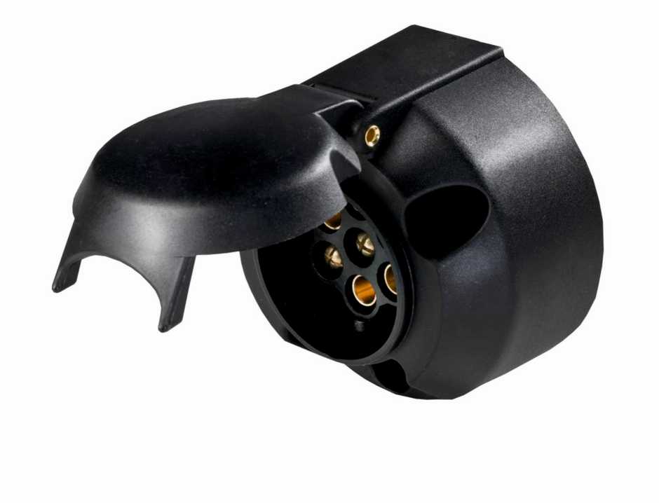 PRISE 7 BROCHES, MONTAGE SAILLIE